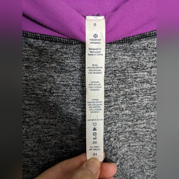 Lululemon Yogi Dance Pant Violet & Grey Ruffles size 8 - Picture 3 of 5